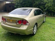 https://riyasewana.com/uploads/honda-civic-fd4-2522280117226.jpg
