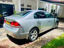 https://riyasewana.com/uploads/honda-civic-fd4-9172024401.jpg