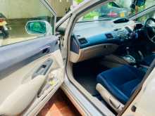 https://riyasewana.com/uploads/honda-civic-fd4-9172024963.jpg