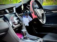 https://riyasewana.com/uploads/honda-civic-fk6-571943975.jpg