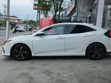 https://riyasewana.com/uploads/honda-civic-fk6-80101643.jpg