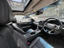 https://riyasewana.com/uploads/honda-civic-sedan-1112453917565.jpg