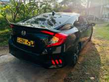 https://riyasewana.com/uploads/honda-civic-sedan-141030224752.jpg