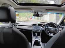 https://riyasewana.com/uploads/honda-civic-sedan-26111620884.jpg