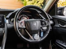https://riyasewana.com/uploads/honda-civic-sedan-711463624562.jpg