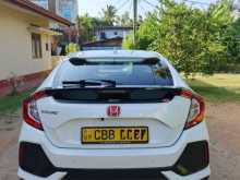 https://riyasewana.com/uploads/honda-civic-sr-2018-2919274612953.jpg