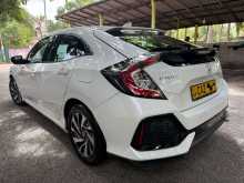 https://riyasewana.com/uploads/honda-civic-sr-71337314343.jpg