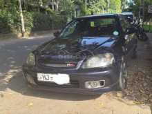 Honda Civic VIRS 2000 Car