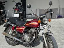 Honda CM 125 2005 Motorbike