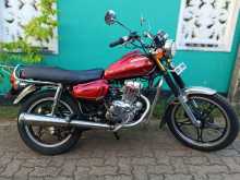 Honda CM 125 1987 Motorbike