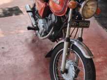 Honda CM 125 1990 Motorbike