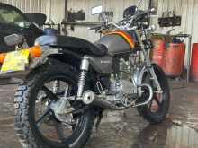 Honda CM 125 2003 Motorbike