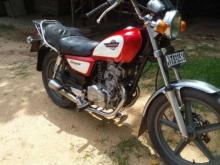 Honda Cm 125 2004 Motorbike