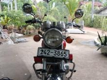 Honda CM 125 1992 Motorbike
