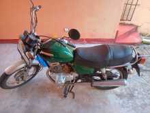 Honda CM 125 1997 Motorbike
