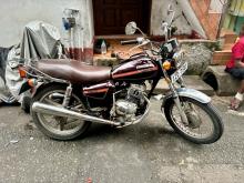 Honda CM 125 1989 Motorbike