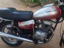 Honda CM 125 T 1989 Motorbike
