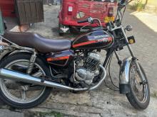 Honda CM 125 1986 Motorbike
