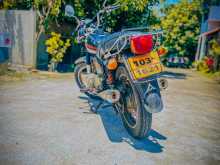 Honda Cm 125 1990 Motorbike