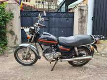 Honda CM 125 1987 Motorbike