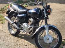 Honda CM 125 1994 Motorbike