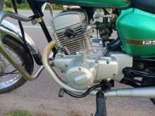 https://riyasewana.com/uploads/honda-cm-125-4943431585.jpg