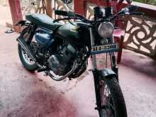 Honda CM 125 1985 Motorbike