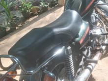 Honda CM 125 1980 Motorbike