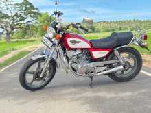 Honda CM 125 1998 Motorbike