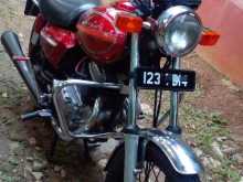 Honda CM 125CC 1989 Motorbike