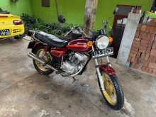 Honda CM 125T 1996 Motorbike