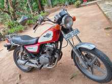 Honda Cm Custom 125 2004 Motorbike