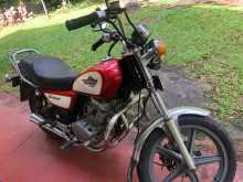 Honda CM Custom 125 2007 Motorbike