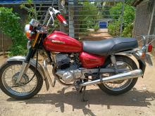 Honda CM125 1988 Motorbike