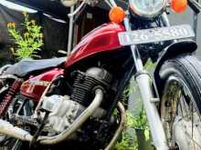 Honda CM 125 1989 Motorbike