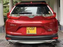 https://riyasewana.com/uploads/honda-cr-v-1013002722562.jpg