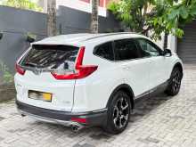 https://riyasewana.com/uploads/honda-cr-v-10151545995.jpg