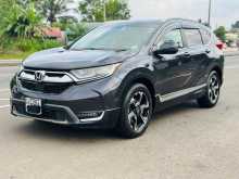 https://riyasewana.com/uploads/honda-cr-v-1171140912.jpg