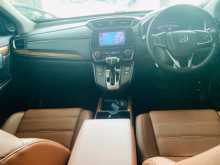 https://riyasewana.com/uploads/honda-cr-v-1691557454.jpg