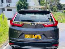 https://riyasewana.com/uploads/honda-cr-v-2018-1619443912352.jpg
