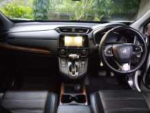https://riyasewana.com/uploads/honda-cr-v-masterpiece-2019-1619244212012.jpg