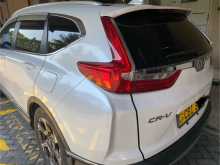 https://riyasewana.com/uploads/honda-cr-v-masterpiece-2019-712040012983.jpg