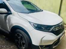 https://riyasewana.com/uploads/honda-cr-v-vti-l-2912045844.jpg