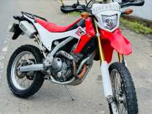 Honda CRF 250 2016 Motorbike