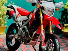 Honda CRF 250 2005 Motorbike