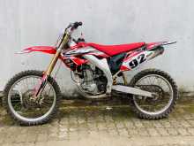 https://riyasewana.com/uploads/honda-crf-450-121026421372.jpg