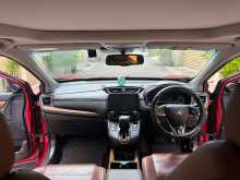 https://riyasewana.com/uploads/honda-crv-11115515286.jpg
