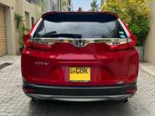https://riyasewana.com/uploads/honda-crv-11115515382.jpg