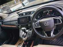 https://riyasewana.com/uploads/honda-crv-11232547805.jpg