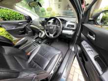 https://riyasewana.com/uploads/honda-crv-1220221373.jpg